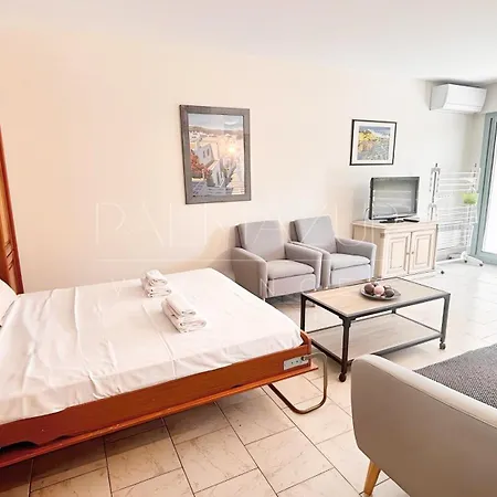 Appartement Résidence L'olympia, Avec 1 Chambre, Balcon, Clim - Palmazur *